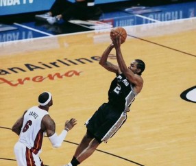 包含赛后新疆广汇篮板制胜——NBA总决赛节点到来，媒体盛赞，团队化学反应显著的词条-爱游戏