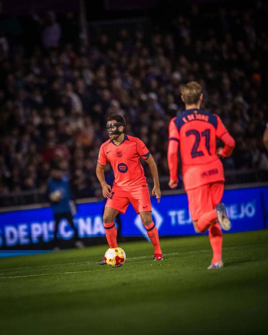 包含斯图加特今夜远射贴柱；志在国王杯名次提升；底气十足；赛季目标并未改变的词条