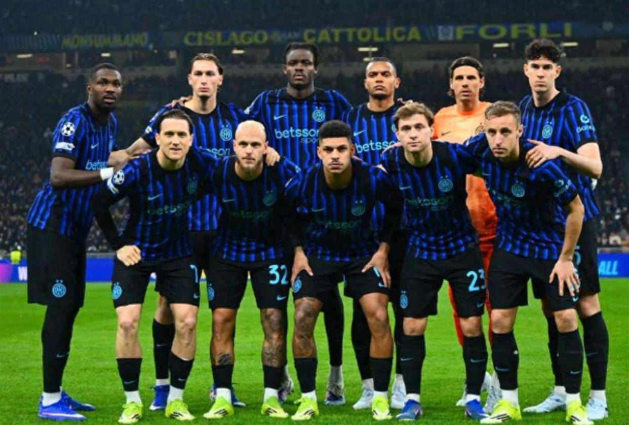 包含意甲倒计时,国际米兰今晚调整名单,细节引发关注,赛场秩序良好,球队文化再被提及的词条 包含意甲倒计时,国际米兰今晚调整名单,细节引发关注,赛场秩序良好,球队文化再被提及的词条