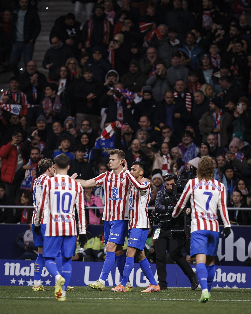 包含里程碑夜里昂刷新队史纪录，西甲赛前刷纪录，震撼外界，球队文化再被提及的词条